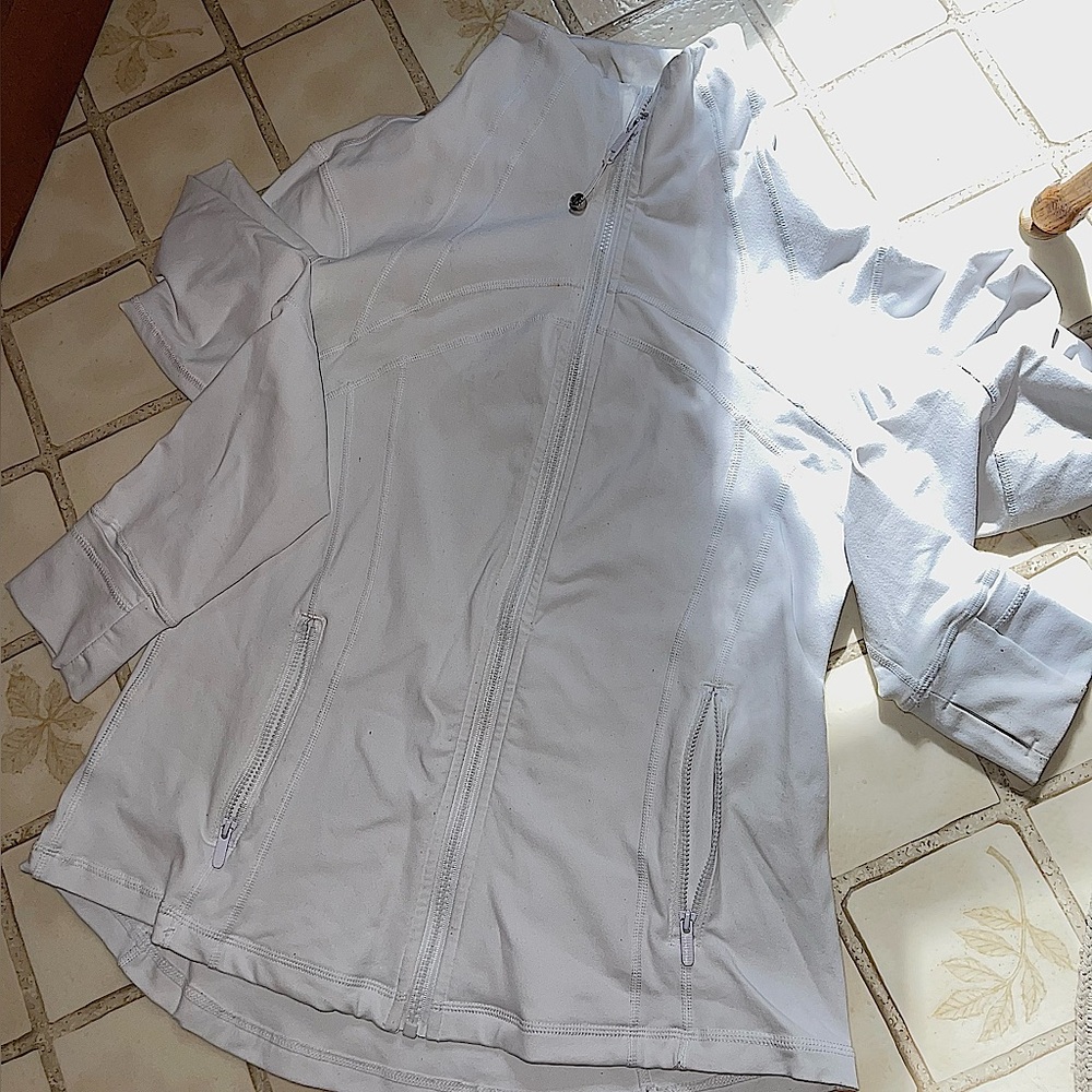 NWOT LULULEMON Define Jacket (White) - 12 Large